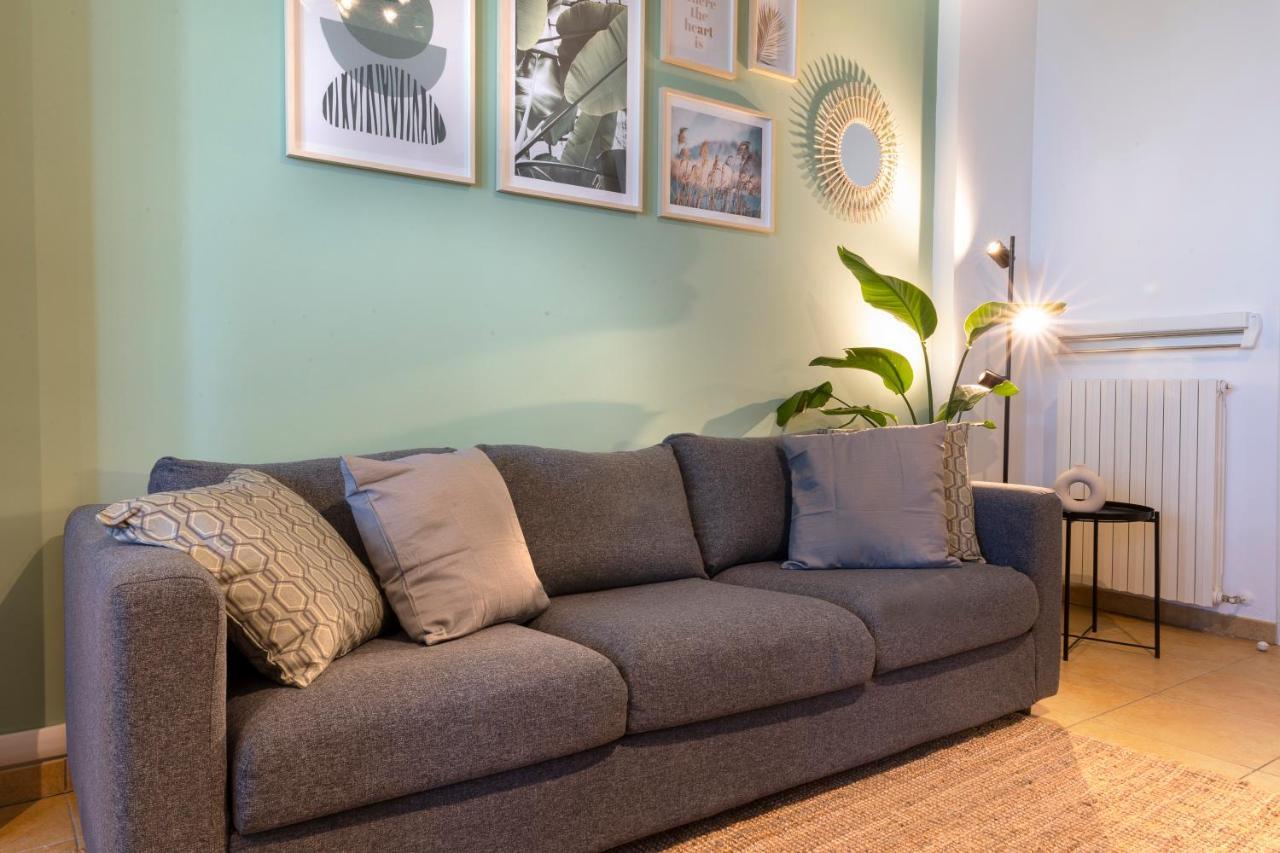 Cavour Elegante Loft In Centro Apartment Macerata Bagian luar foto